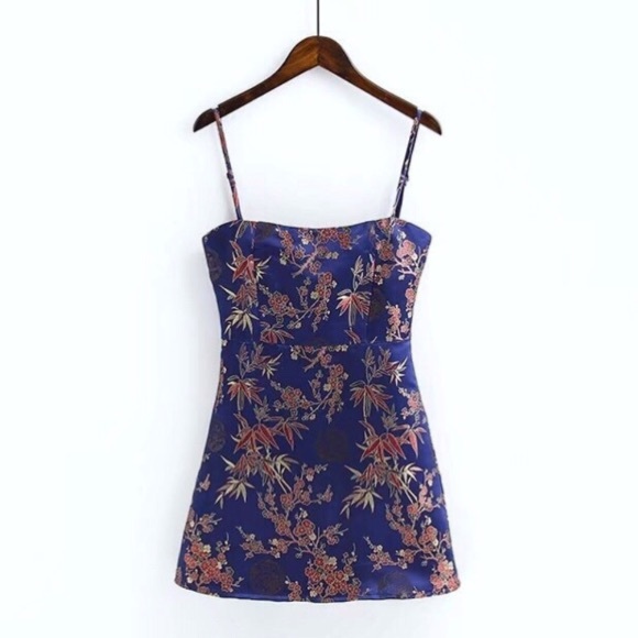 blue floral silky mini dress - Picture 2 of 5
